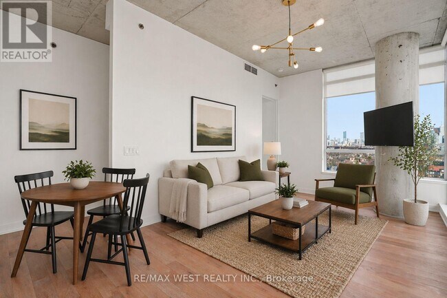 Photo - 20 Minowan Miikan Ln Unité 1105