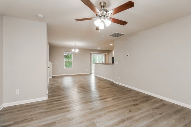 Photo - 1908 Boulder Ct