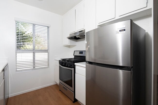 Photo - Four Winds Apartments