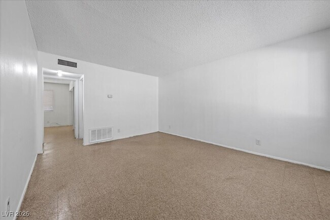 Photo - 521 S Maryland Pkwy Unit A16