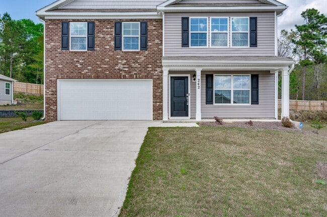 Photo - This home in Spring Haven is the perfect place to start your next chapter!