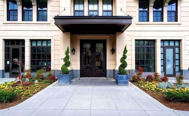 Photo - 1011 M St NW Unit 407
