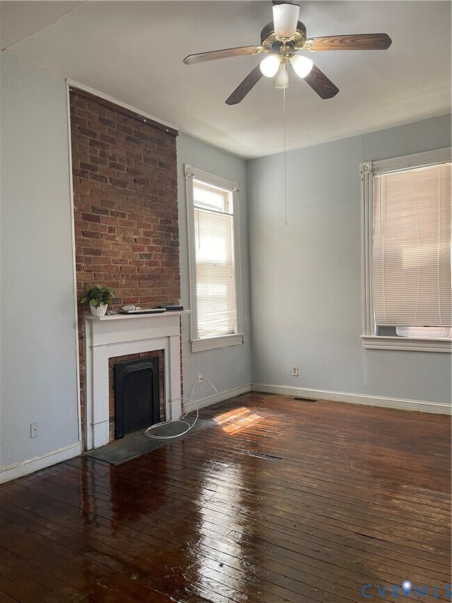 Photo - 712 W Washington St