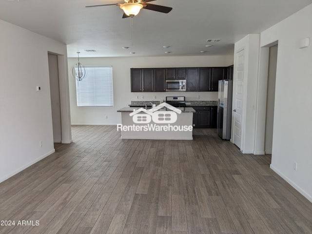 Photo - 820 W Nova Pl