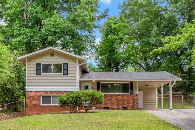 Building Photo - Convenient and stylish- step into your new home!