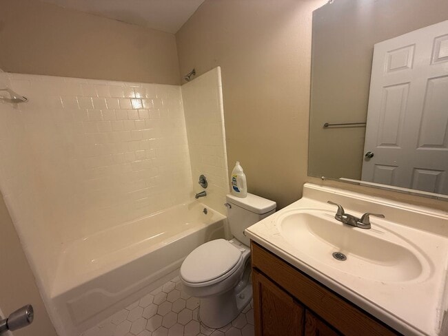 Photo - 1603 Snowden Dr SE Unit A