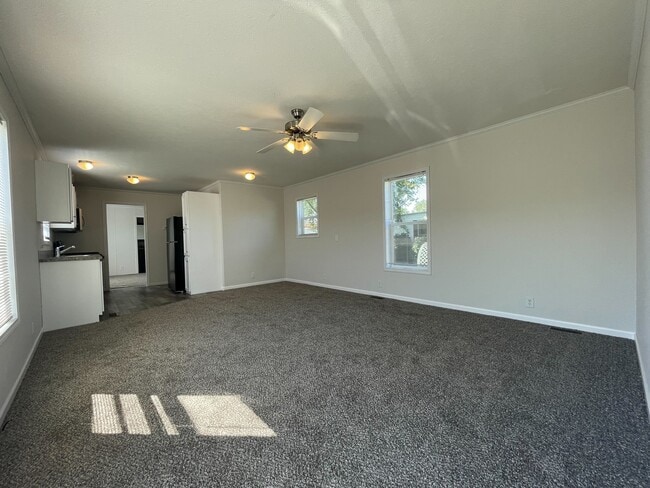 Photo - 38044 Johannes Dr