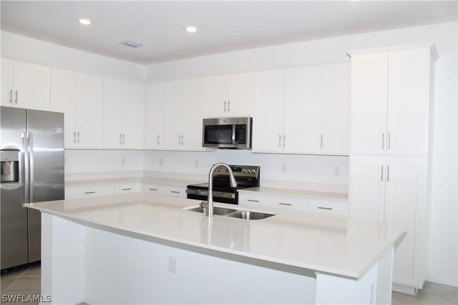 Photo - 5527 Double Eagle Cir Unit 3845