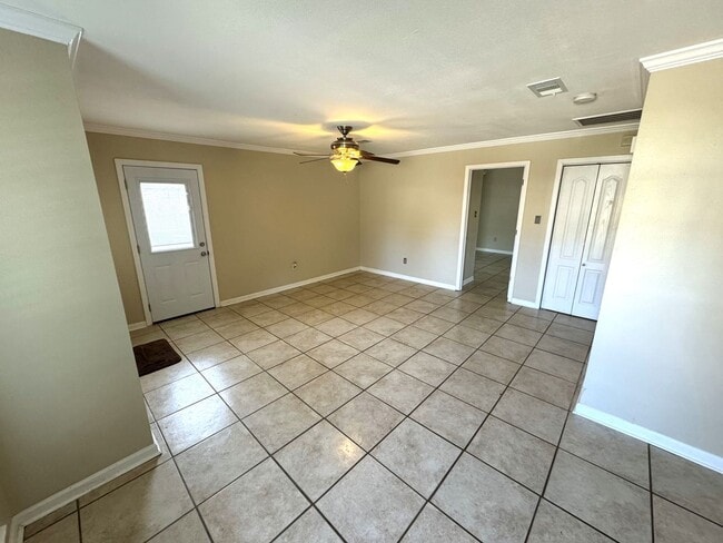 Photo - 2 Bedroom 1 Bath townhome located in Barrington Estates