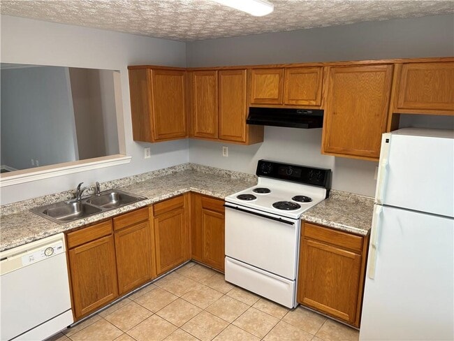 Photo - 4591 Logan Way