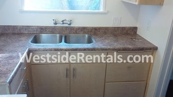 4135 W Toluca Lake Ave Unit 4135 1-2