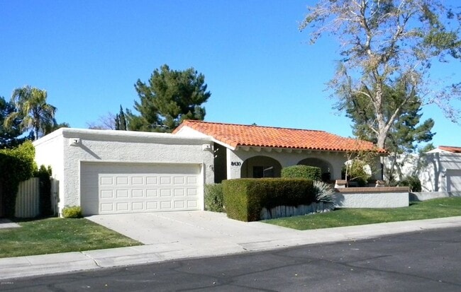 Building Photo - 8430 E San Marino Dr
