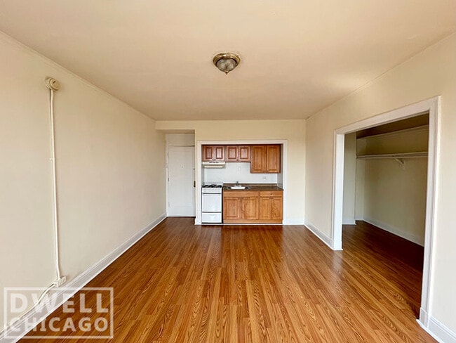 Photo - 2777 N Milwaukee Ave Unit S