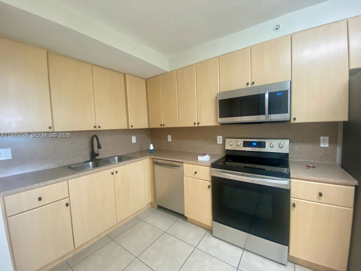 Photo - 22921 SW 88th Pl