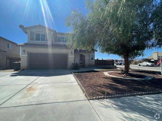 Building Photo - Adelanto- Beautiful 4 Bedrooms, 2.5 Bathro... Rental