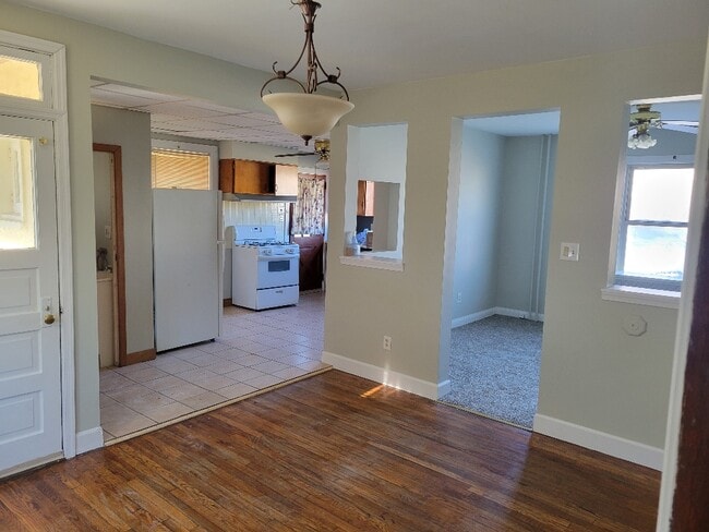 Photo - 2 Myrtle Ave