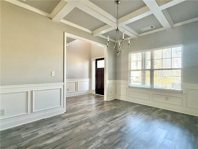 Photo - 1917 Castleberry Ln