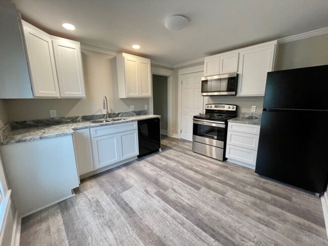Photo - PERFECT 2 Bedroom Move-In Ready!