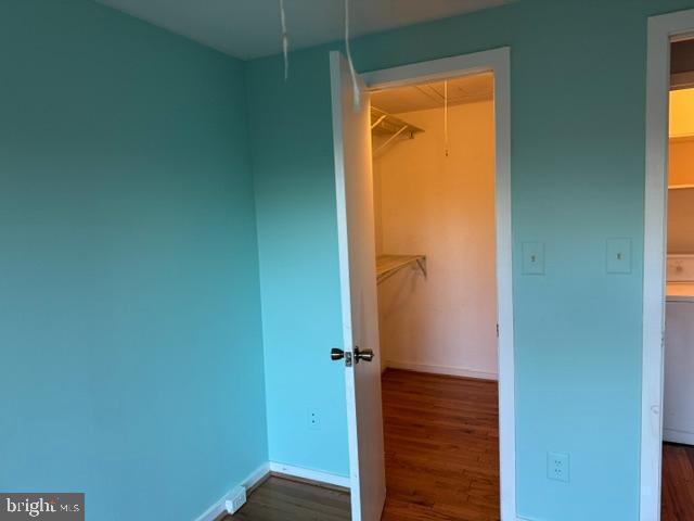 Photo - 9532 Treyford Terrace