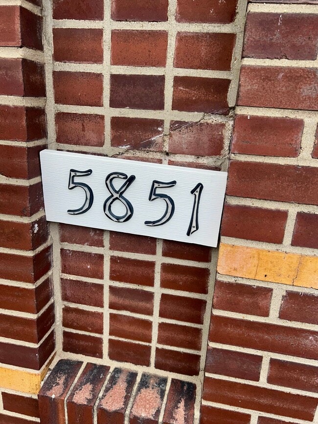 Photo - 5851 Ferris Ave