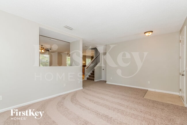 Photo - 7038 Beekman Lake Dr