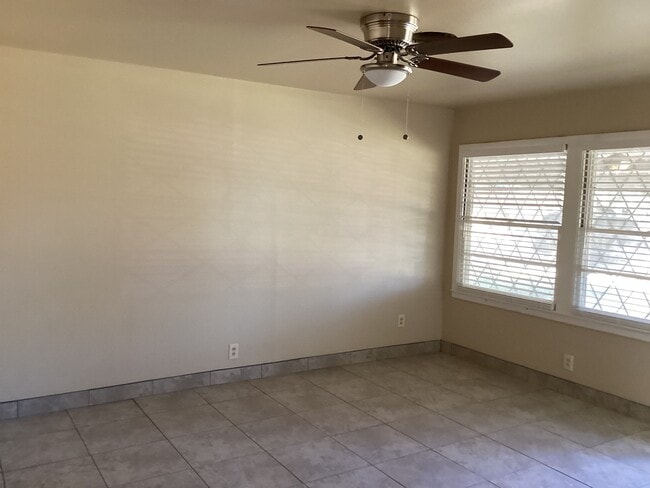 Photo - 3118 Grant St