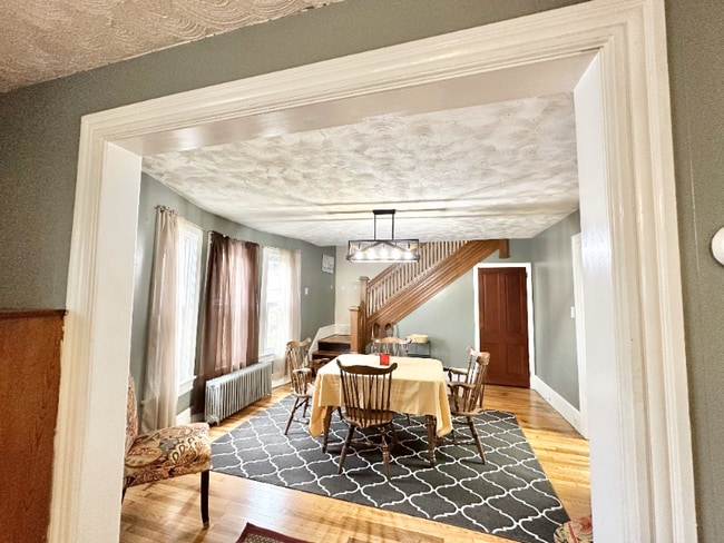 Photo - 1160 Upper Mulberry St