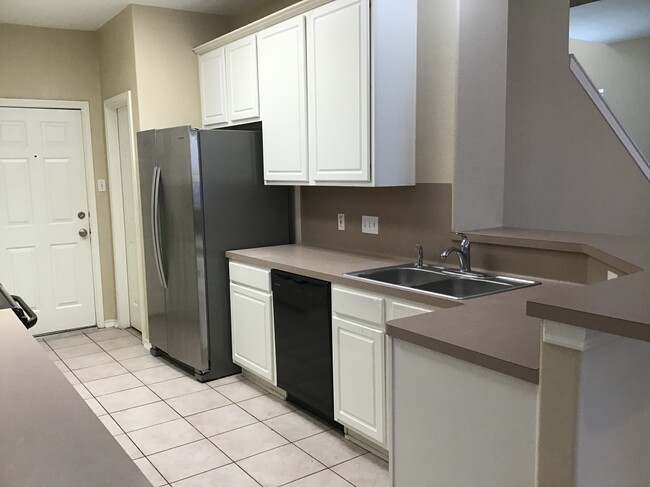 Photo - 16650 Beckland Ln