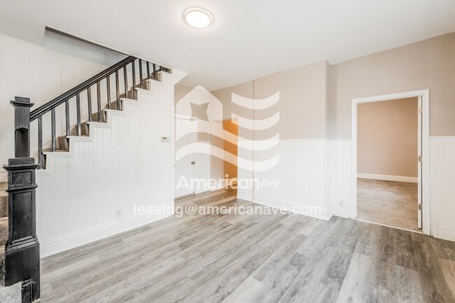Photo - 800 Addison St