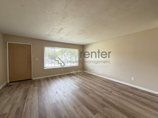 Photo - 3973 Teakwood Dr