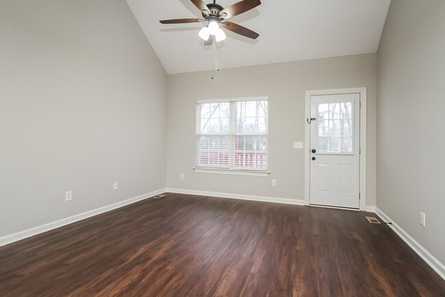 Photo - 1814 Lucille Ln