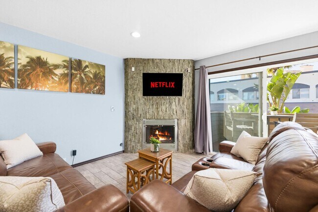 731 Seacoast Dr