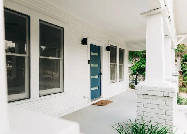 Photo - 114 Redan St