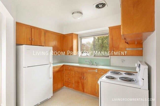 1535 NE 19th Ave