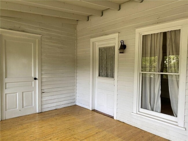 Photo - 101 1st Ave NW