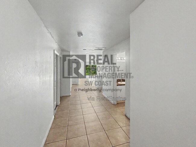 910 East 12th Street