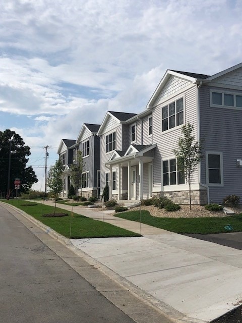 Photo - 3634 Angelus Wy