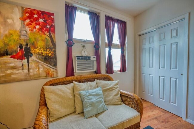 Photo - 332 Keawe St