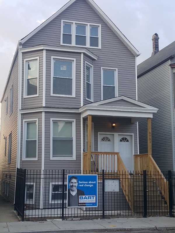 Photo - 3751 W Diversey Ave Unit B