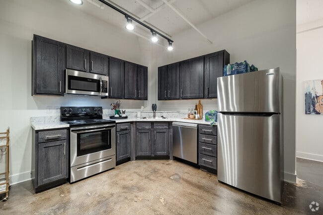 Studio - 556SF - Kitchen