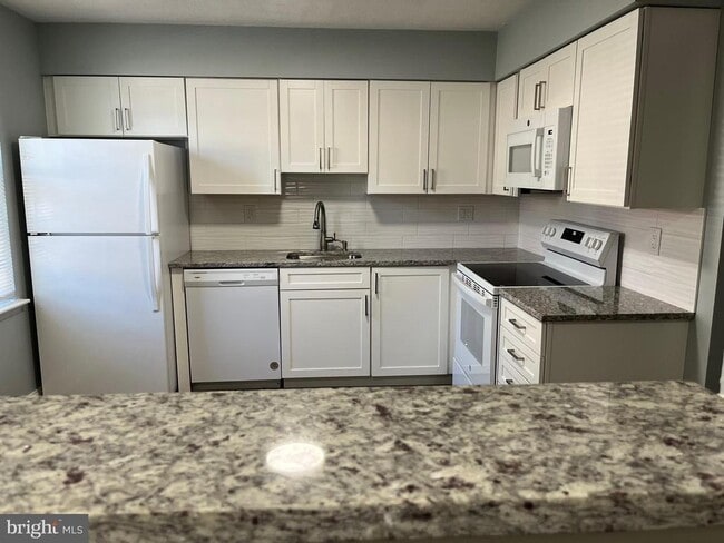 Photo - 8523 Pine Run Ct