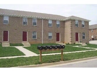 Photo - 910 Weeping Willow Dr Apartments