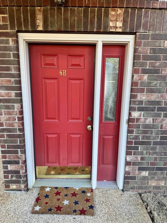 Building Photo - 5371 Central Unit 6B