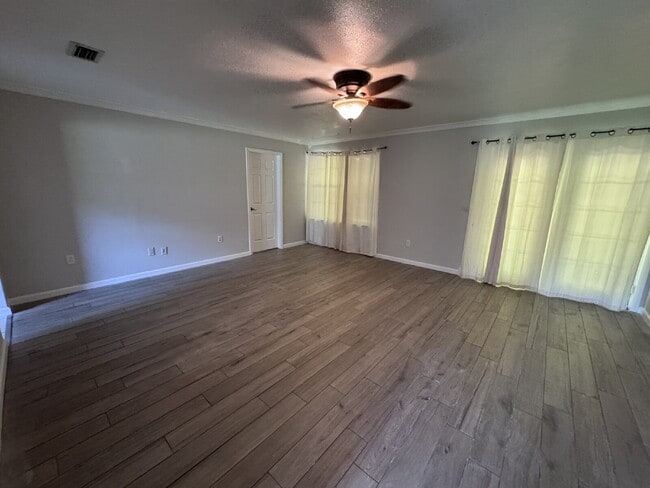 Photo - Charming 3-Bedroom Home with Bonus Room on Spacious Lot – Lake City