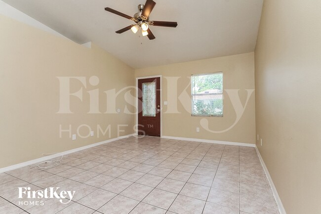 Photo - 449 Red Hawk Loop