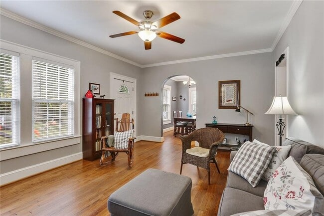 Photo - 2690 Tupelo St SE