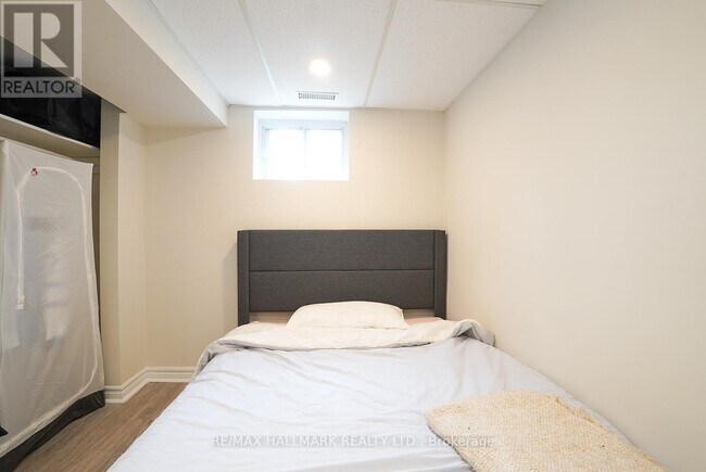 Photo - 52 Sandown Ave