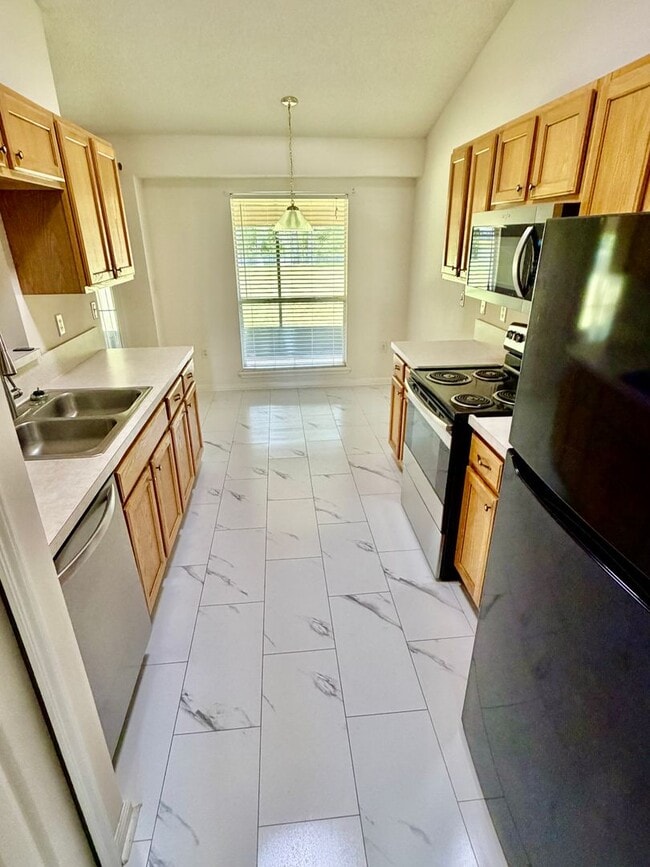 Photo - 861501 Worthington Dr