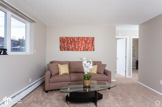 Building Photo - 1526 Medfra St Unit 7 Rental
