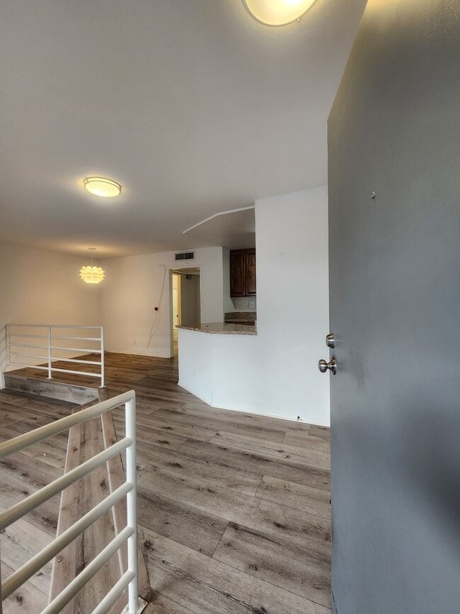 Photo - 14625 Dickens St Unit 108